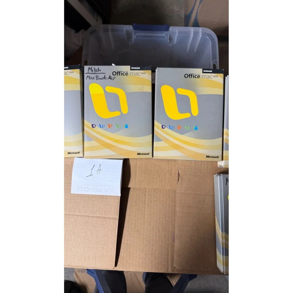 Lot of 5 Microsoft Office Mac 2008 Upgrade Software Boxeswith Discs X13-85391-02